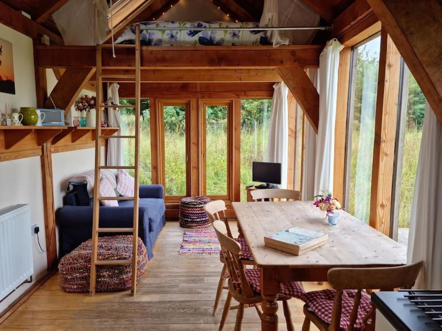 Log Cabin At The Old Summer Dairy Glastonbury ซัมเมอร์ตัน ภายนอก รูปภาพ